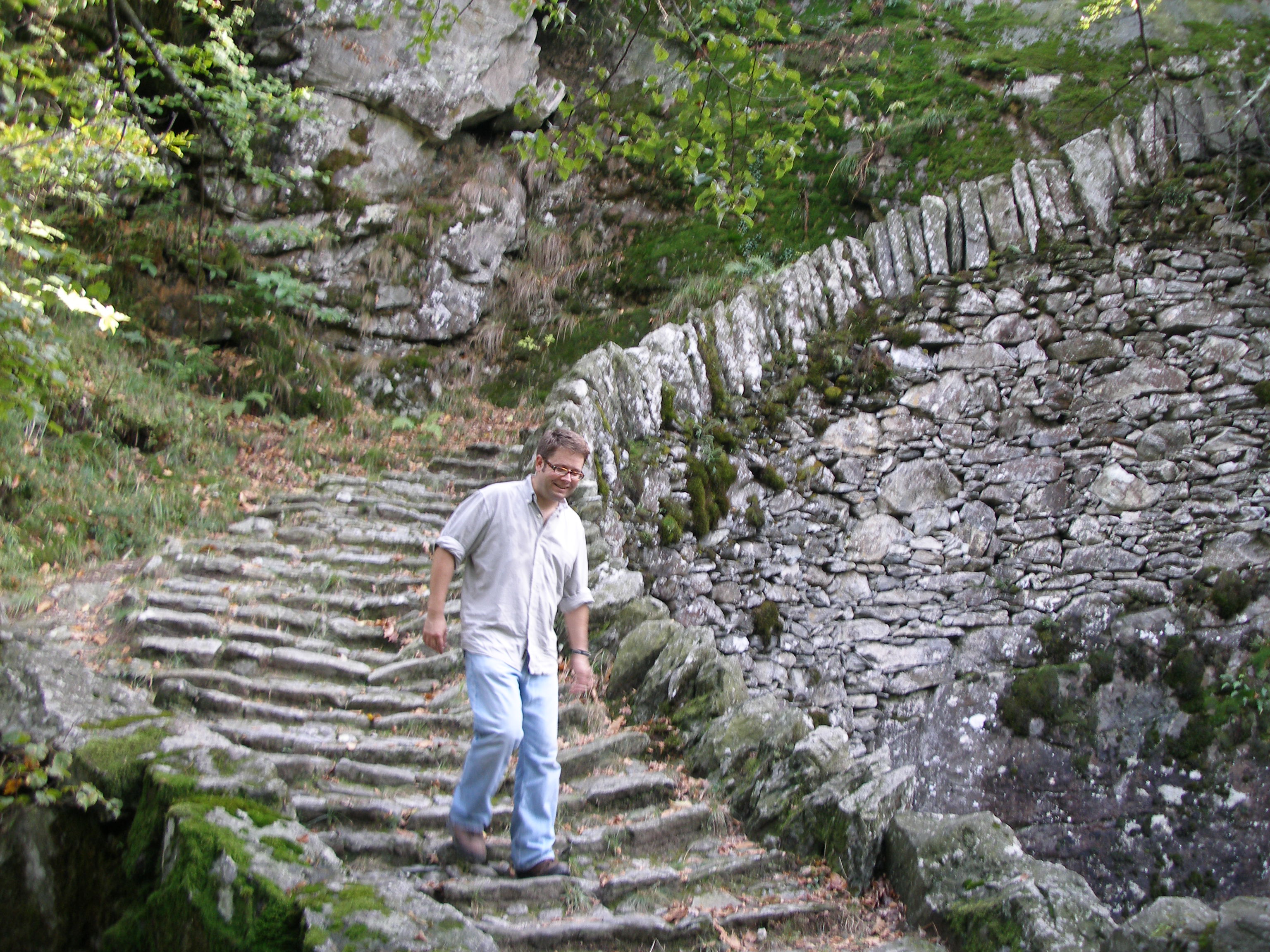 Casa alla Cascata - self-catering holiday accommodation in the Maggia Valley - House by the waterfall