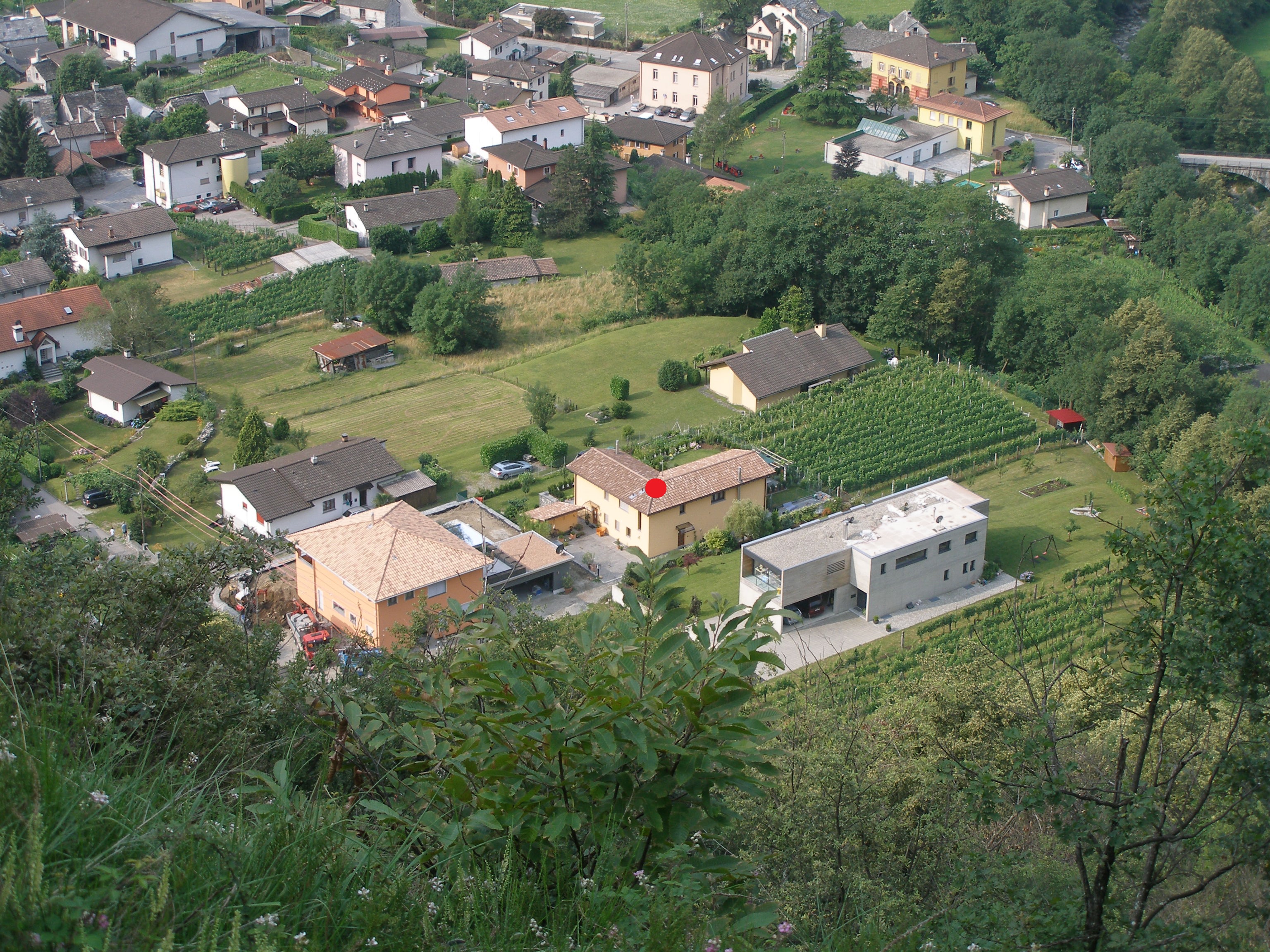 Casa alla Cascata - self-catering accommodation Maggia Valley - House by the waterfall