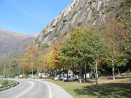 autumn colours in Avegno, Vallemaggia