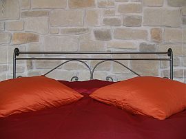 wrought iron bed