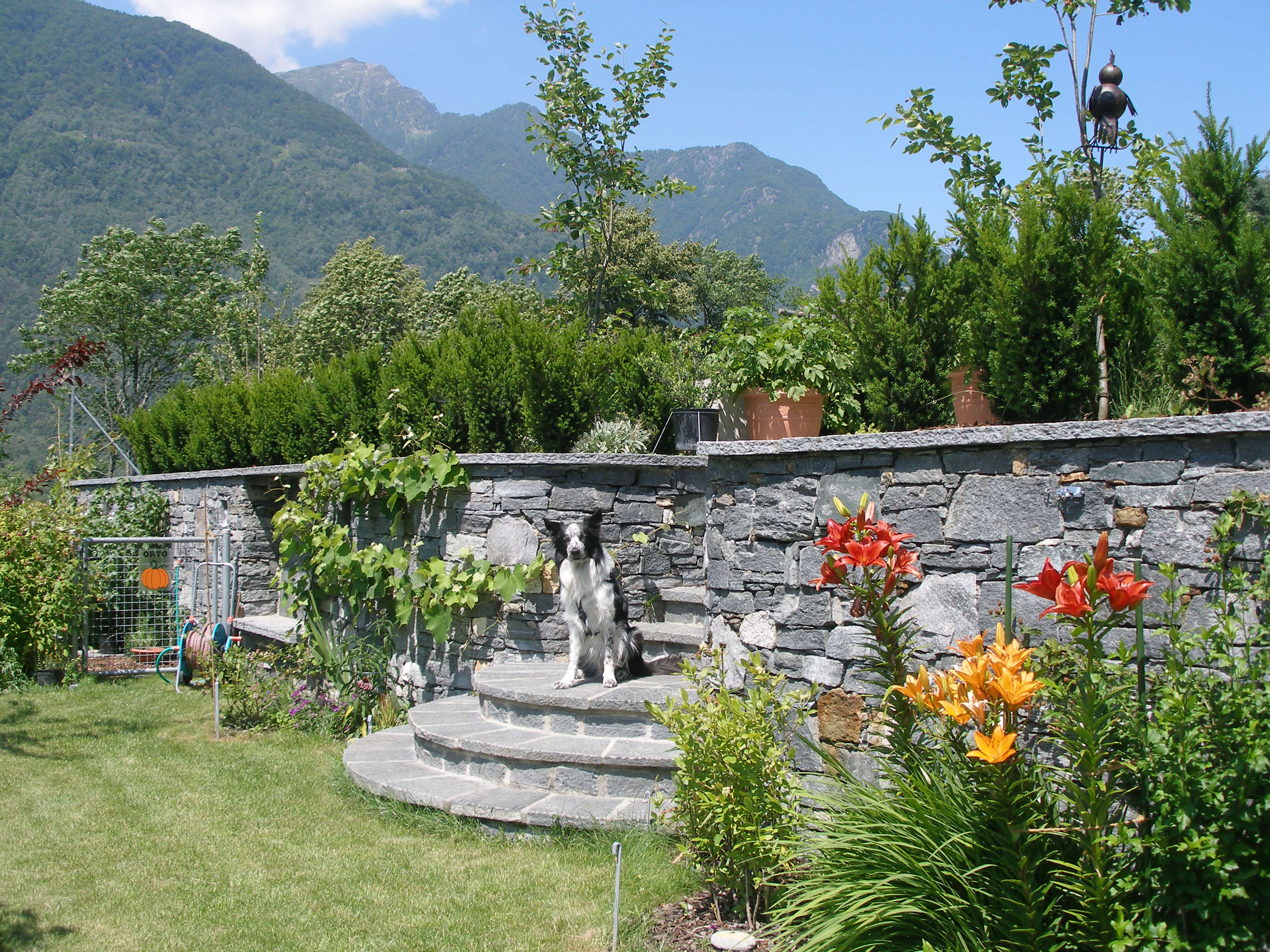 Casa alla Cascata (Maison prés de la cascade) gîtes de vacances Maggia Vallemaggia Tessin Ticino