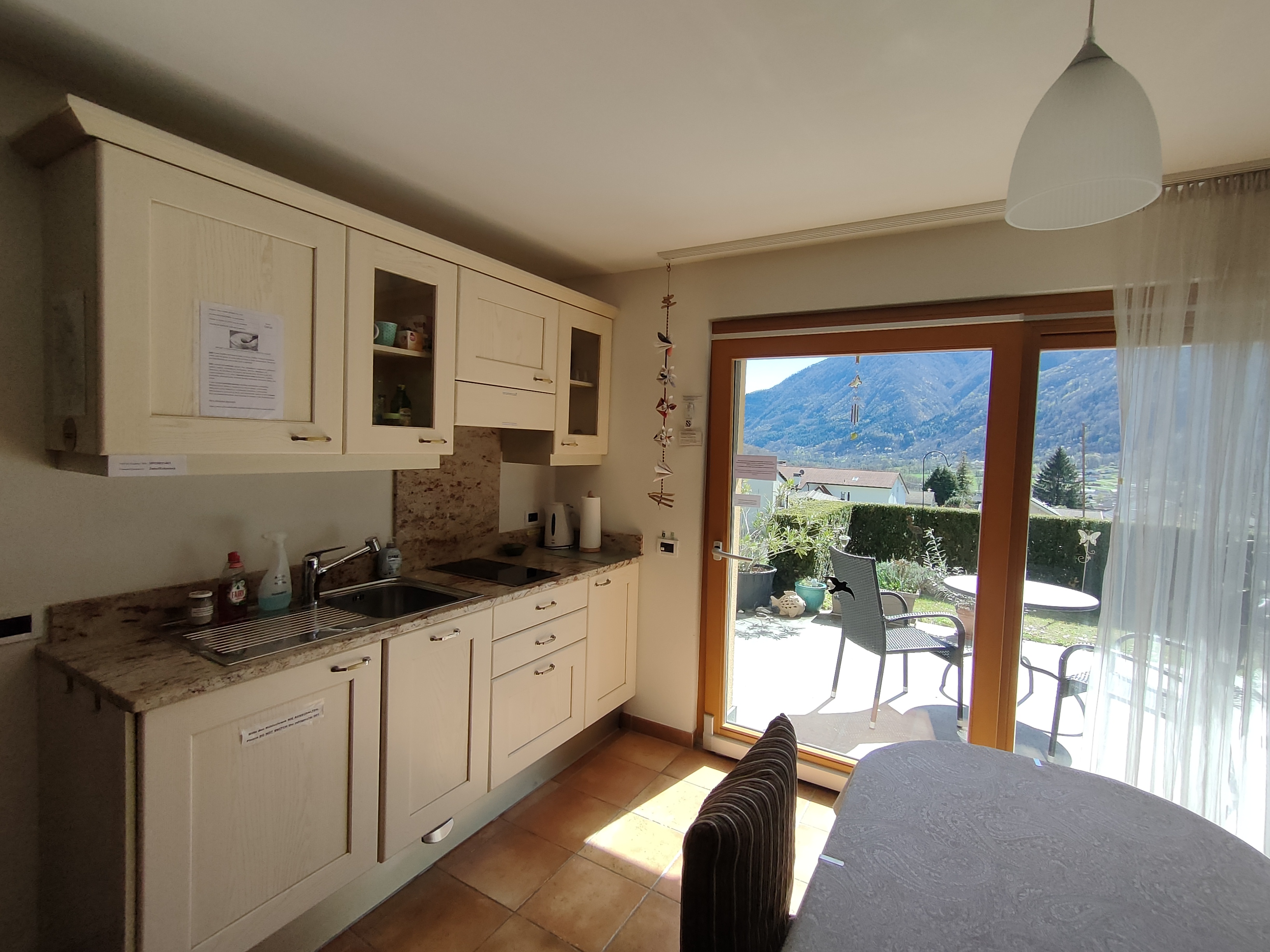 Casa alla Cascata - self-catering accommodation Maggia Valley - House by the waterfall