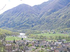south view from Casa alla Cascata (villages: Ronchini, Aurigeno, Moghegno)