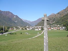 Maggia village in the sun (that's better!) - self-catering Ticino