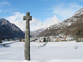 Maggia village in the winter - self-catering Ticino